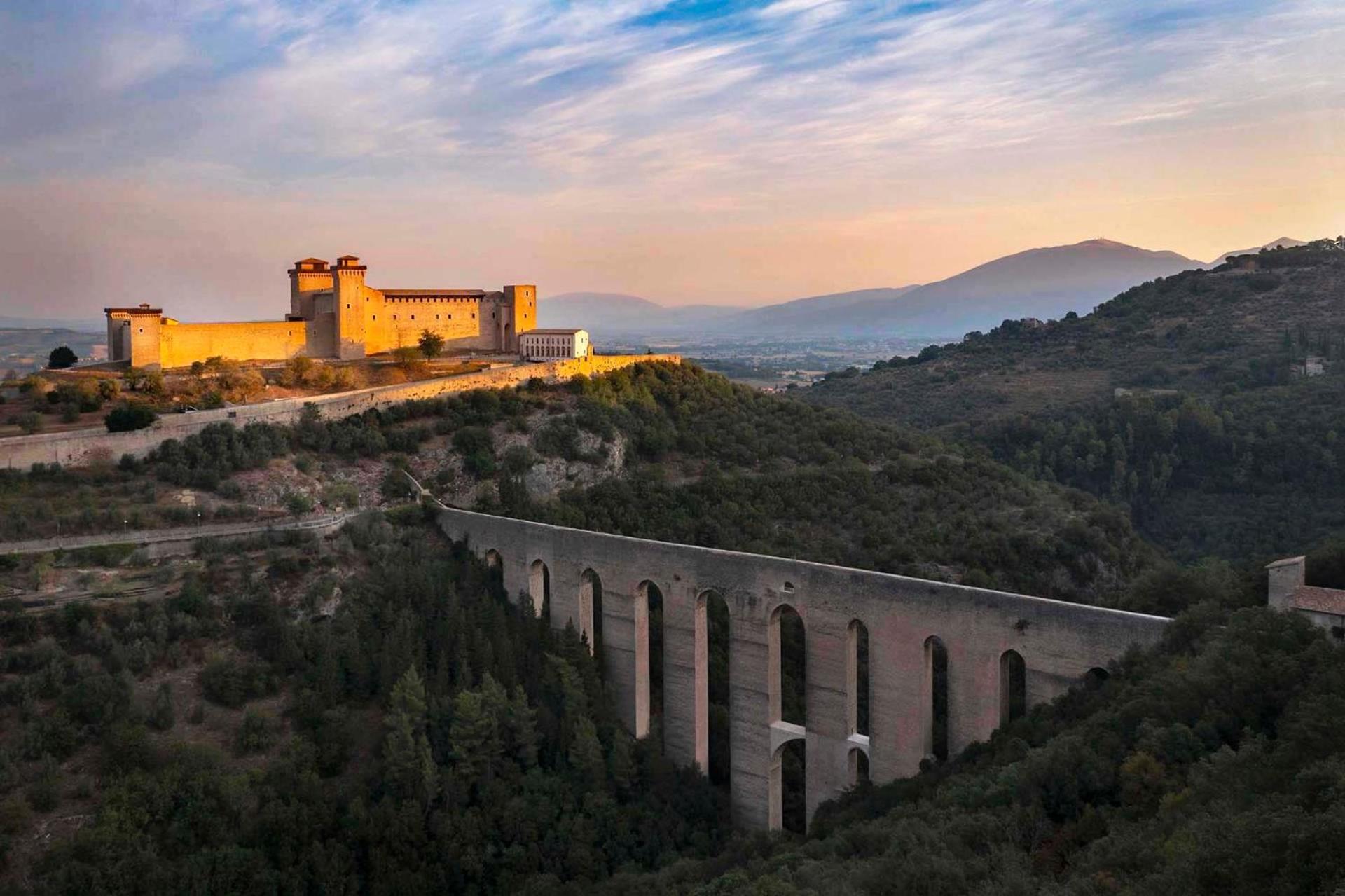 Locazione Turistica Lbs, San Giacomo , Spoleto Holiday home *
